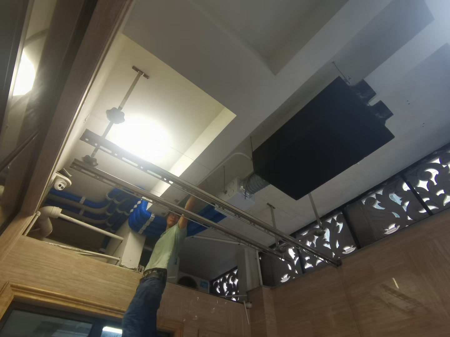 佛山新城依云水岸四期别墅底层新风除湿系统案例